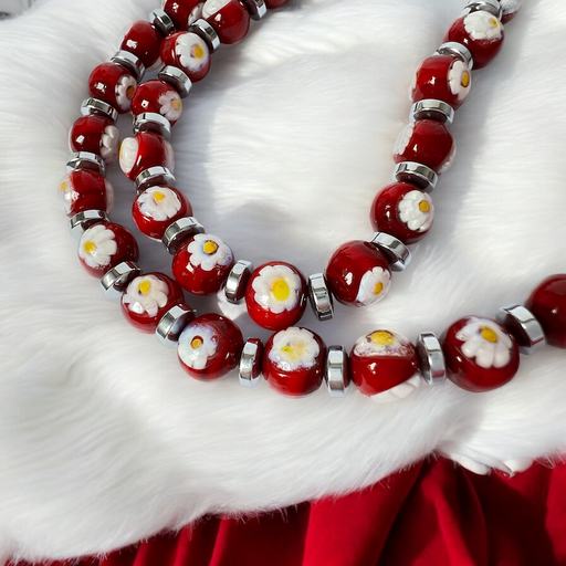 Murano glas halsketting San Remo rosso scuro detail - handgemaakte donkerrode glazen kralen van Corte Murrina