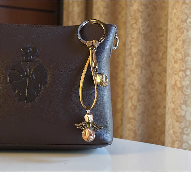 Murano glas sleutelhanger 'Angelo Fortuna' Rosa antico con oro